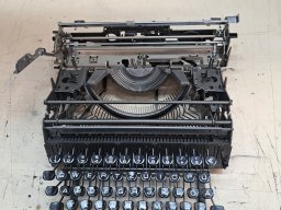 Olivetti Valentino