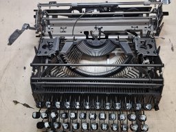 Olivetti Valentino