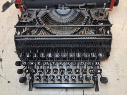 Olivetti Valentino